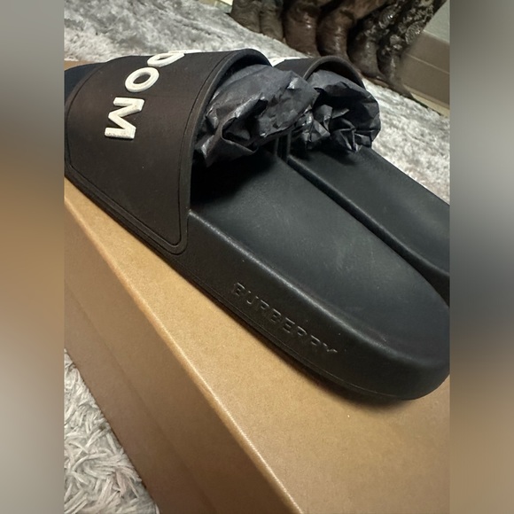 Burberry sandal - Picture 6 of 9